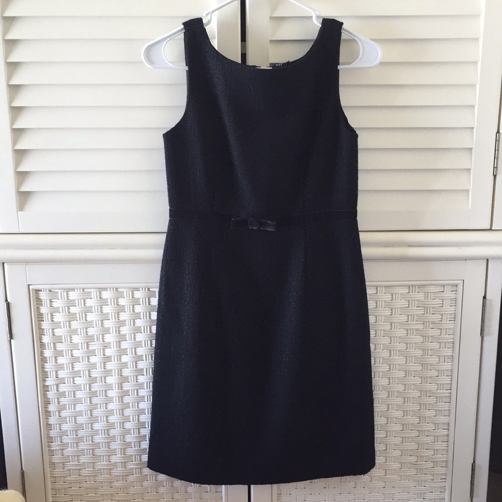 GAP Little BLACK DRESS SIZE 1 WOOL Career sheath